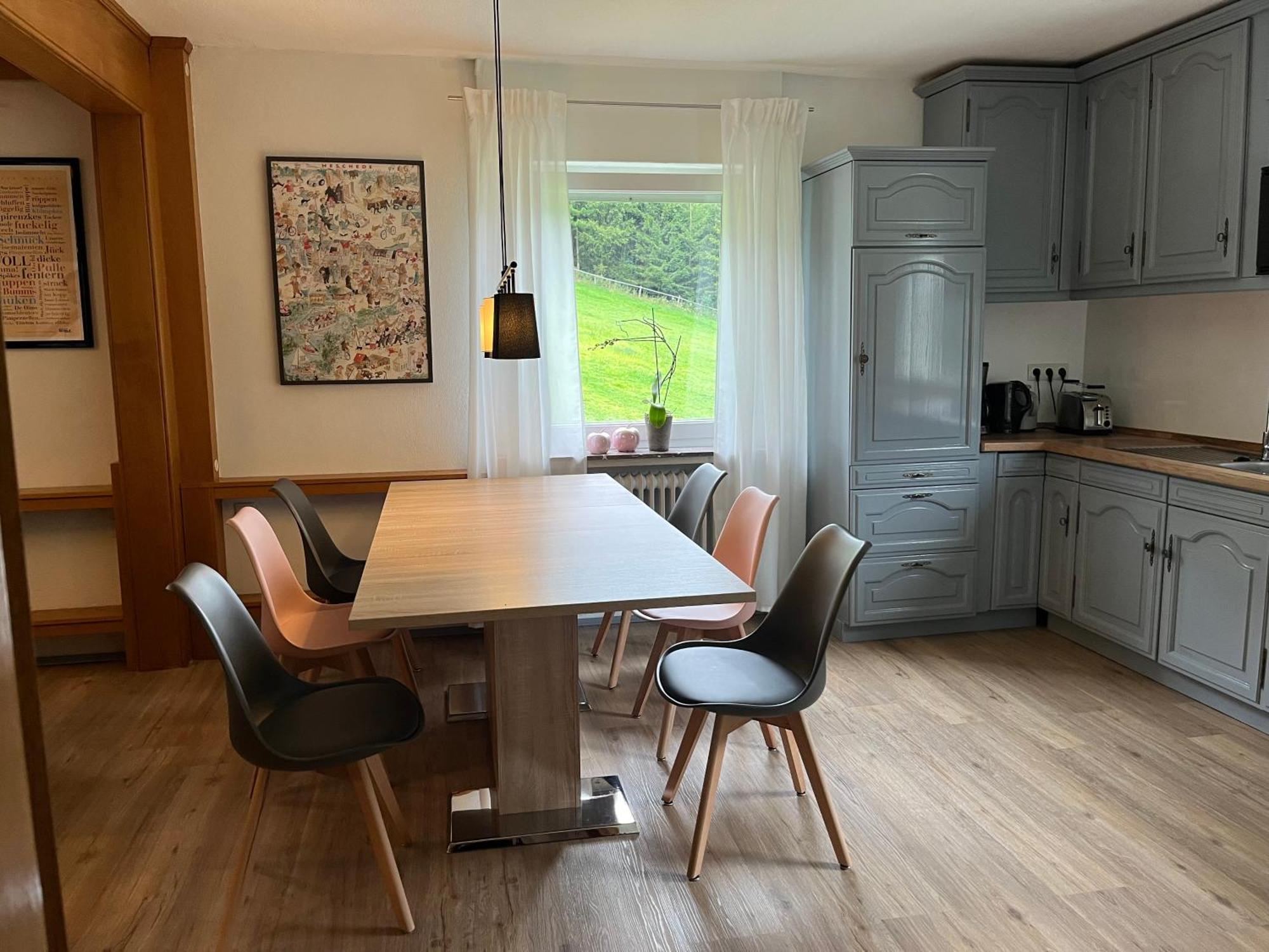 Modernisierte Ferienwohnung Im Schoenen Sauerland Meschede Bagian luar foto